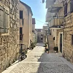 Jakova Dudana 10 * マカルスカ