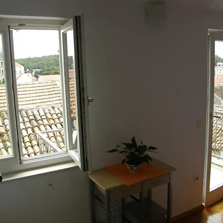 Apartment Jakova Dudana 10