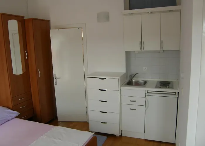 Apartamento Jakova Dudana 10 *